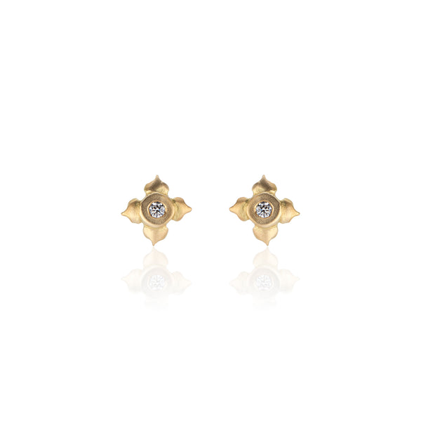 18k Yellow Gold Stud Earrings with Diamonds in Lotus Flower Motif